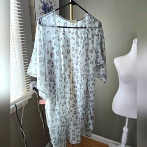Lime & Chili Animal print  Kimono sz Lg